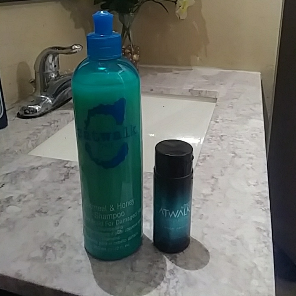 Catwalk Oatmeal Honey Shampoo & Curlesque